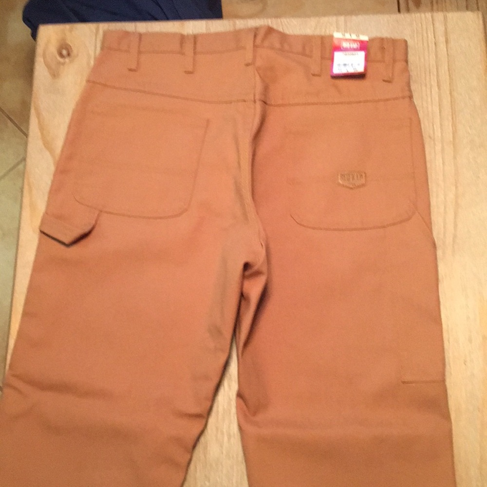Pants - Picture 2 of 4